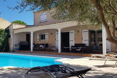 Image de Très belle et grande villa d'architecte avec piscine 10 personnes