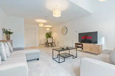 Image de Reservoir Residence • 3-Bed Home & Nearby Parking