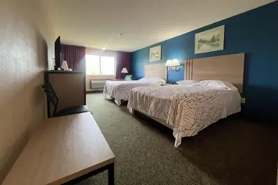 Image de 2 Lodgings w/ Free Parking | Less Than a Mile to Pony Express Museum