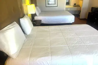 Image de Modern and Relaxing  2 Queen Beds Near Lake Dealey - Explore Whitesboro Easily