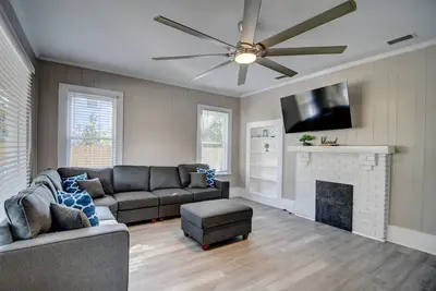 Image de 3-bedroom house in beautiful Valdosta with cool Ac breeze