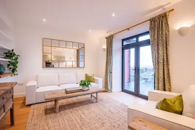 Image de Dartmouth Apartment, Light, Modern and Relaxing