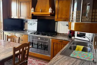 Image de The SpaceSOTTOMARINA – Your seaside home with terrace, self check-in, and free garage! Welcome to your summer oasis in Sottomarina, just a 5-minute walk from the beach! This recently renovated holiday home is the ideal choice for those who want to enjoy