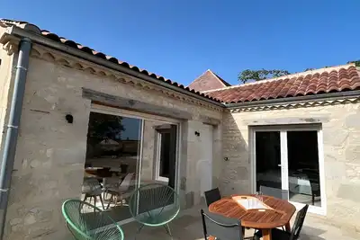 Image de Gîte L'albizia - Les Carassonnes avec piscine partagée, Wi-Fi et climatisation