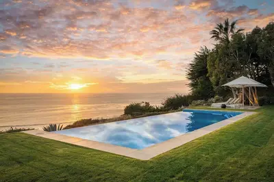 Image de Miramar Estate by Stay Awhile Villas