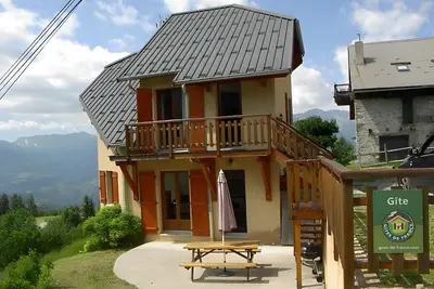 Image de Gîte « 4 Personnes » avec Vue sur la Montagne