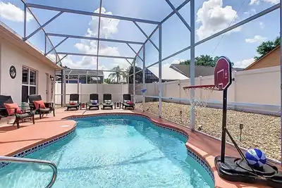 Image de E511ja - Our Happy Place 3b/2bath - Pool & Arcade