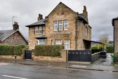 Image de Stirling Edwardian House: Fireplace/Garden/Parking