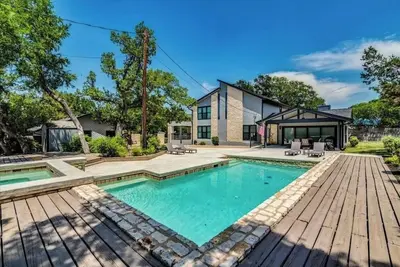 Image de Hill Country Escape Pool Hot Tub & Lake Access
