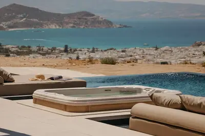 Image de Villa Lyralei, Divine Sea & City Views, Private Pool, Furnished Terrace, Naxos