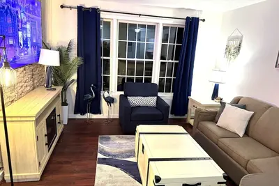 Image de Mountain Getaway Suite Ski OnOff Jiminy Peak - Fully Redone Decor