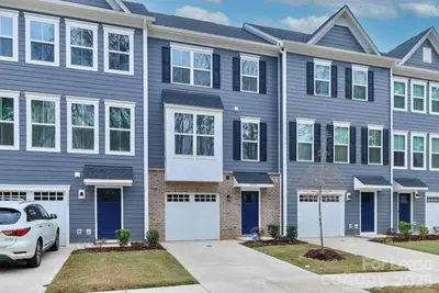Image de Spacious 4-bedroom townhome near SouthEnd - Charlotte, Nc. Option for furnishing