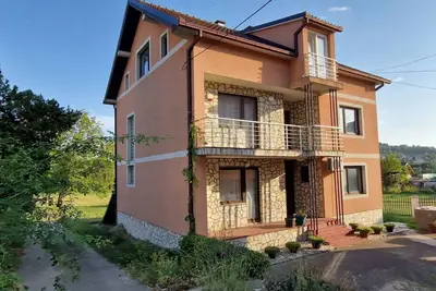 Image de Schöne große Villa Vrcin by Interhome