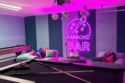 Image de New Luxury Retreat l Lounge l Heated Pool l Modern 3br 2ba Home