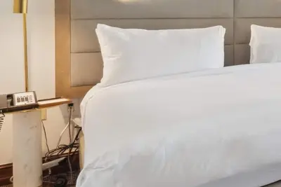 Image de 2 Amenities, Fireplace, Hot Tub, Fire Pit, Core!