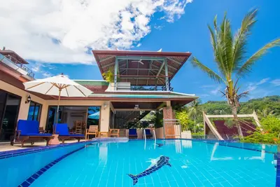 Image de Wunderschöne private Villa mit Infinity Pool by Interhome