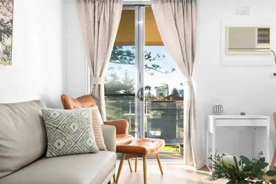 Image de Coastal Bliss: 2br Apartment in Glenelg