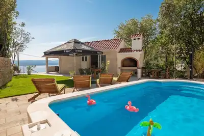 Image de Ferienvilla \"Villa LeoMa\" mit privatem Pool by Interhome