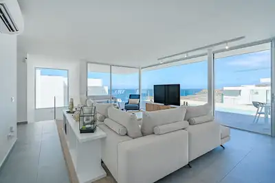 Image de Standard Villa 1 - Casangular by Upper