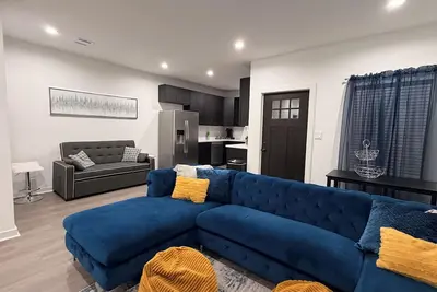 Image de Beautiful 3br Home • Stylish, Cozy & Convenient