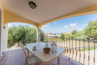 Image de Hébergement confortable avec vue sur la mer