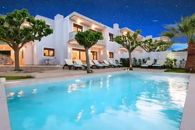 Image de Sunlight Grand Villas 3 beheizte Pools 36 Gäste by Interhome