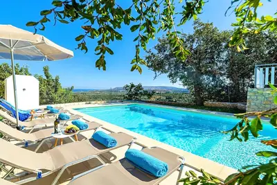 Image de für 12 Personen in Kastellos, Kreta (West-Kreta) by Interhome