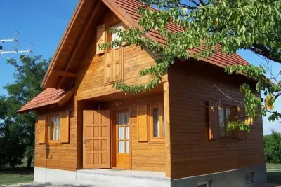 Image de mit Garten, Terrasse und Gartenpavillon by Interhome