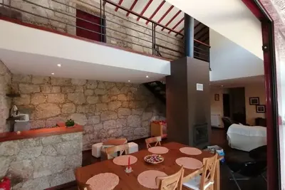 Image de Altes Kellerhaus in Gerês by Interhome