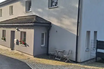 Image de Gästezimmer mit Blick auf die Berge by Interhome