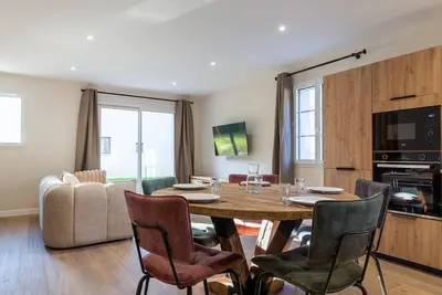 Image de Maison 6 personnes à Armenteule, animaux admis, WiFi