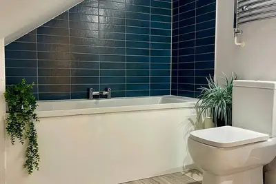 Image de Perfect 5-bedroom apartment in marvelous Faversham for your stay