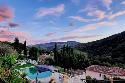 Image de Belle Villa au calme absolu avec vue panoramique sur le Tanneron!