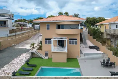 Image de Cozy 3-bedroom house in gorgeous  Curacao, Willemstad with Ac near Janthiel