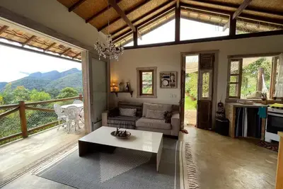 Image de A cozy home with mountain views in Itaipava