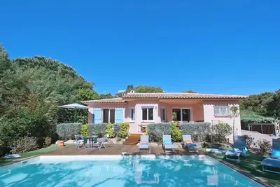 Image de Pinarello Beach House