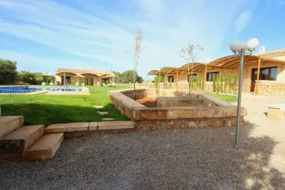 Image de in Campos mit Terrasse und Garten by Interhome