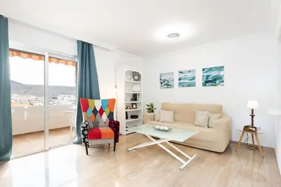 Image de Nice sea & pool view apt in Los Cristianos