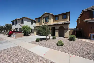 Image de Beautiful 4-bedroom house with Ac in charming Glendale