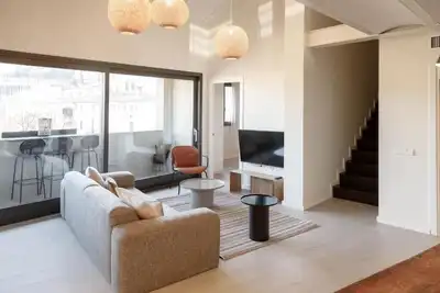 Image de Three-Bedroom Penthouse Apartment with private terrace