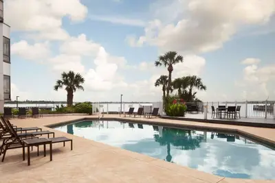 Image de 3 Rooms to Find your perfect blend of space exploration and lakeside relaxation