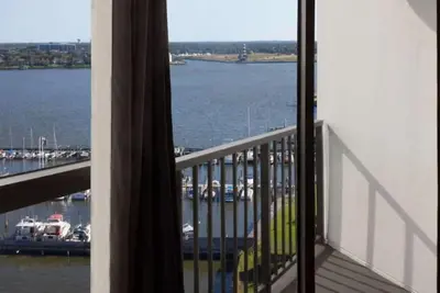 Image de Quiet room offering panoramic views close to Space Center Houston