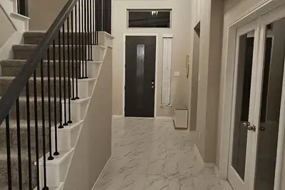 Image de Spacious 4-bedroom house in lovely Richmond with Ac