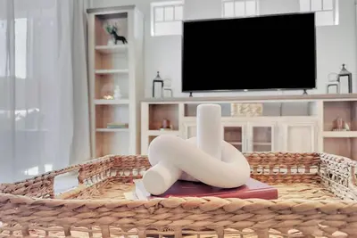 Modern Gilbert Townhouse | Office + King Beds