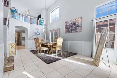 Image de Modern Mesa Retreat, King Master Suite