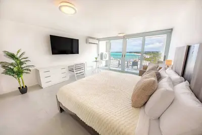 Image de Lux 15th Floor Studio On Beach w/Parking @ Esj