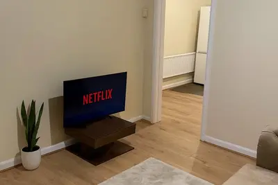 Image de 3-Bed Home, Free Parking, Smart Tv, Family & Business Ready