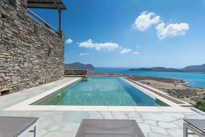 Image de Carrie Villa – Luxury Hilltop Retreat in Antiparos