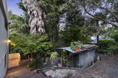 Image de Entire Upper-floor: Spacious 140m2