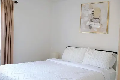 Image de 2br townhome in prime location!